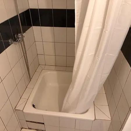 2 Fuer 3 Personen Mit Kueche Und Duschbad *