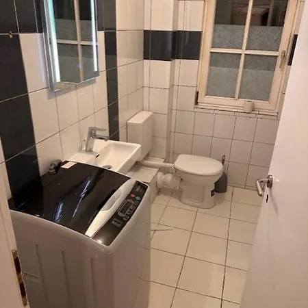 2 Fuer 4 Personen Mit Kueche Und Duschbad Wöllstein